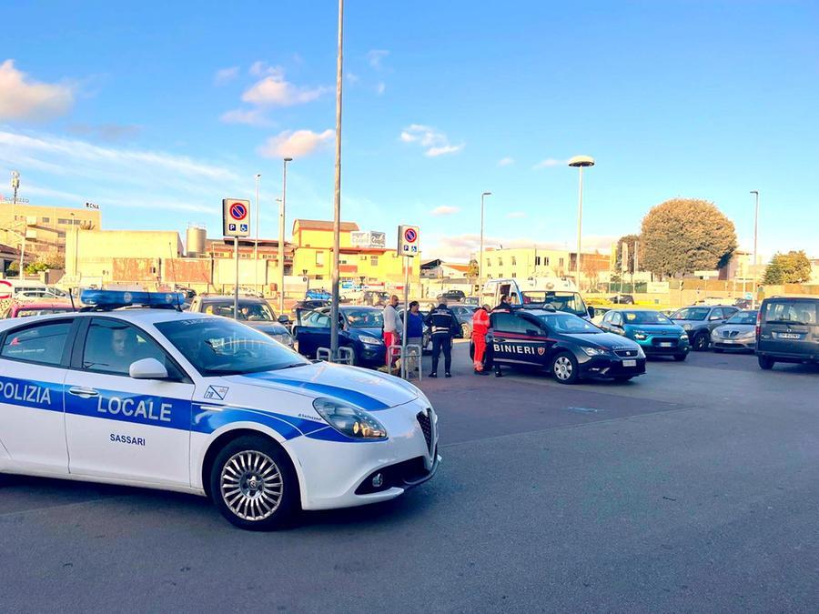 
	Il parcheggio della Lidel dove &egrave; avvenuta l'aggressione (foto Ivan Nuvoli)

