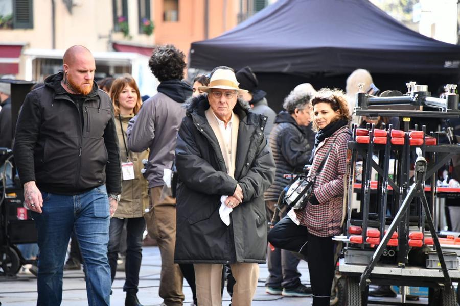 
	Dustin Hoffman a Lucca durante le riprese del film

