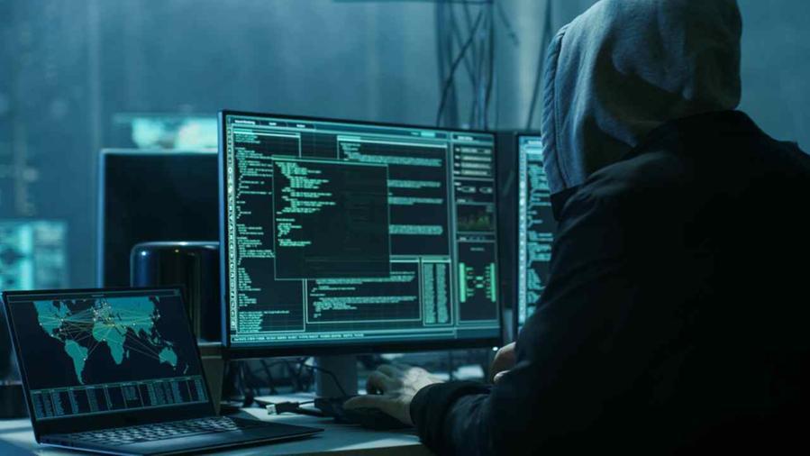 Ferrara, caccia ai soldi del Pnrr per rafforzare la difesa contro gli hacker