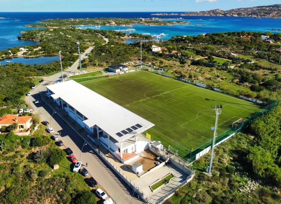 La Maddalena, nello stadio Salvatore Zichina arriva l’erba sintetica