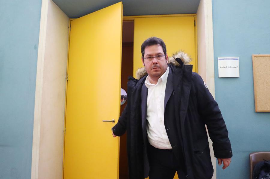 Incendio al poligono di Portomaggiore, condannato l’ex sindaco