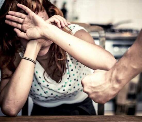 Spilamberto, assolto dalle violenze sulla moglie. L’accusa aveva chiesto 12 anni<br type="_moz" />
