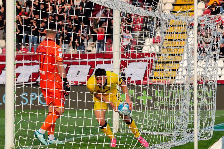 Vaira: «Modena, serve vincere. Bianco? Il bilancio è positivo»