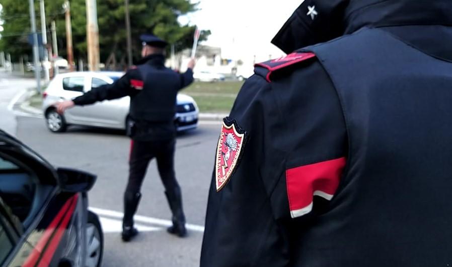 Nel bagagliaio 5 chili di marijuana, arrestata una 36enne di Uta