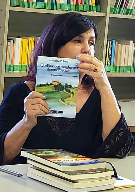 “Quell’anno le margherite divennero rosse”, il libro su Maiano Lavacchio