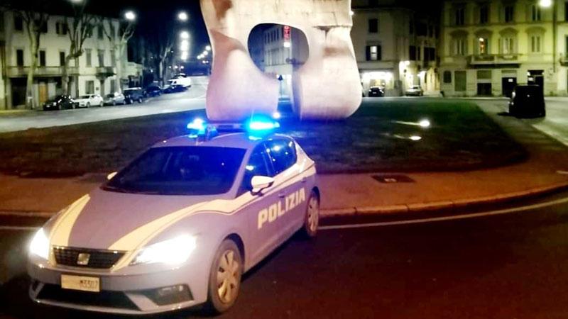 Controlli della polizia in piazza San Marco