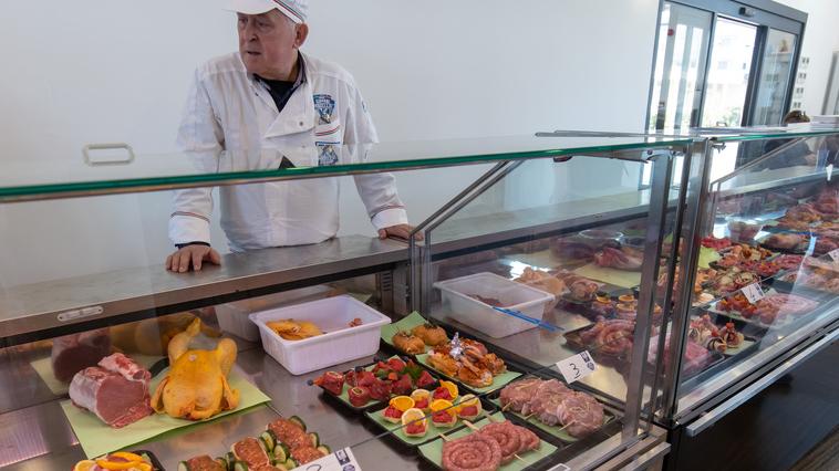 Ferrara, chef e consumatori dicono “sì” alla carne sintetica