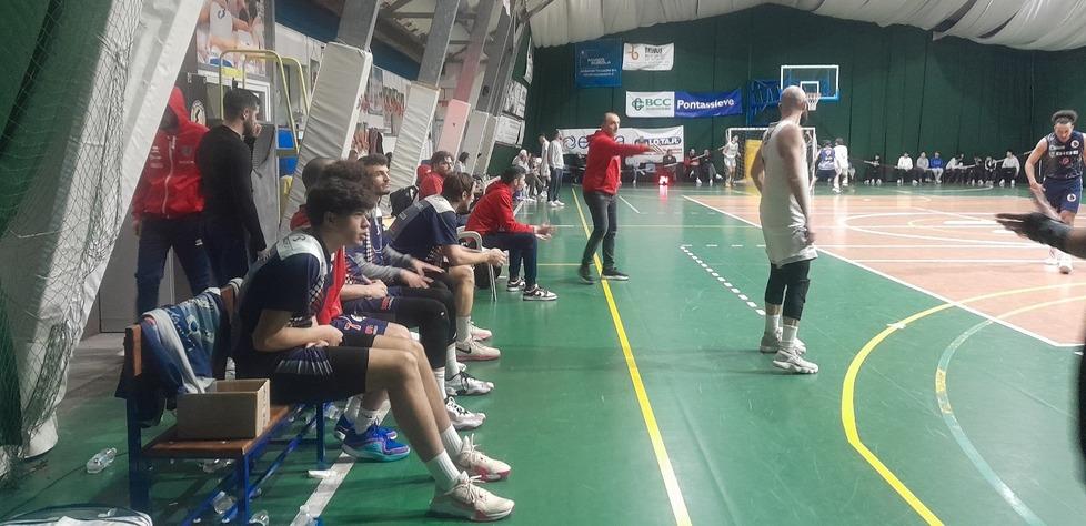 Un momento del derby di Agliana