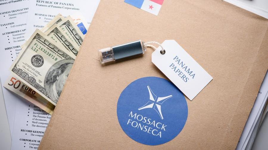 
	I Panama Papers per i quali Gianluca Apolloni fu coinvolto nell&#39;inchiesta internazionale sui capitali nei paradisi fiscali

