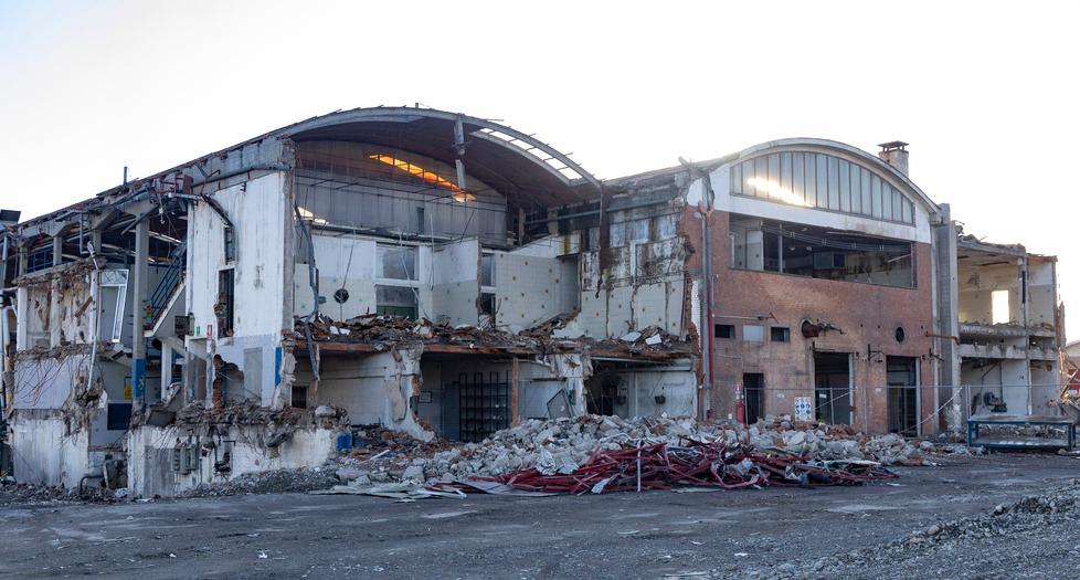 Modena, amianto nel cantiere ex Civ&amp;Civ. Interviene Conad: «Presto verrà rimosso»<br>
