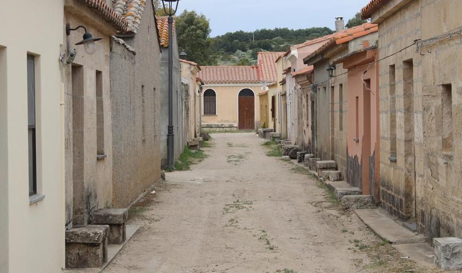 
	Il villaggio di San Salvatore di Sinis

