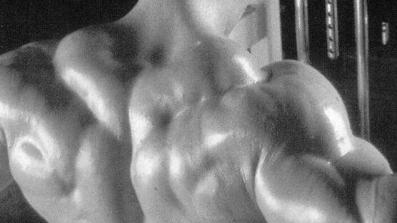 Tutto pur di essere “belli” ma il prezzo è l’infelicità