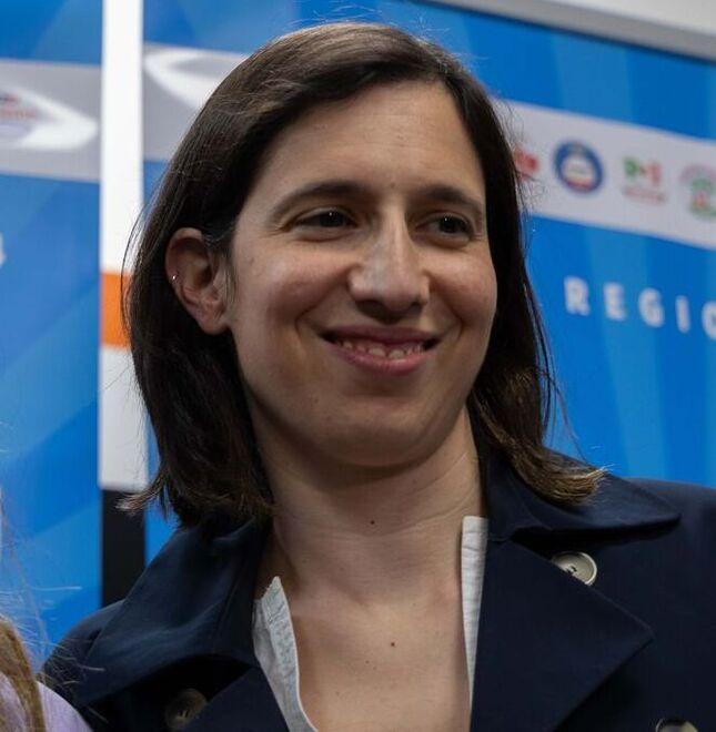 Europee, il Pd ora stringe il cerchio: Elly Schlein sarà capolista in Sardegna 