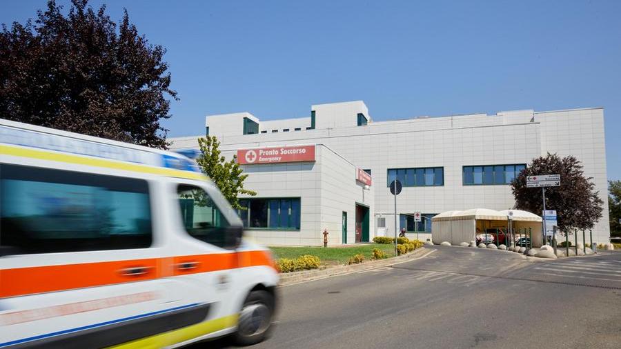 Cerreto Guidi, schiacciato da una cassaforma: chi è l’operaio grave