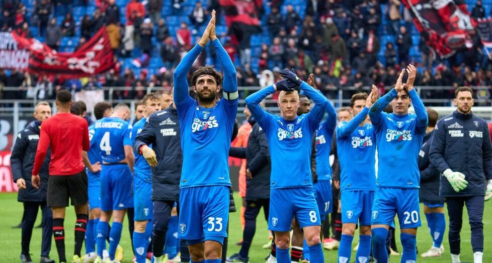 Capitan Luperto e compagni al termine della sfida contro il Milan a San Siro (Foto Empoli Fc)