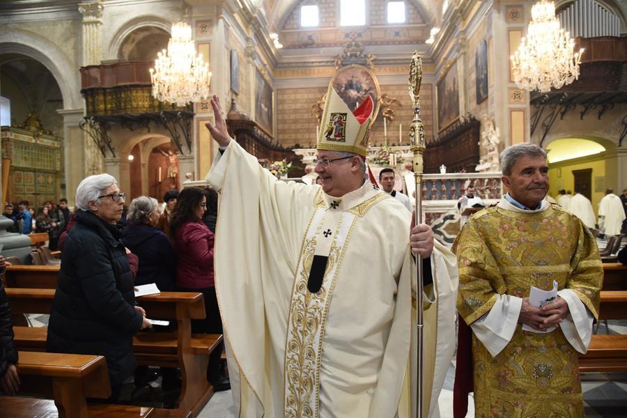 
	Monsignor Roberto Carboni, arcivescovo arborense e vescovo di Ales-Terralba

