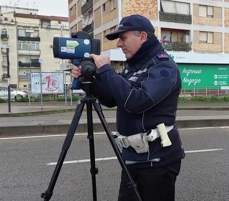 Sassari, il piano sicurezza della polizia locale durante le festività 