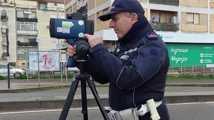 Sassari, il piano sicurezza della polizia locale durante le festività