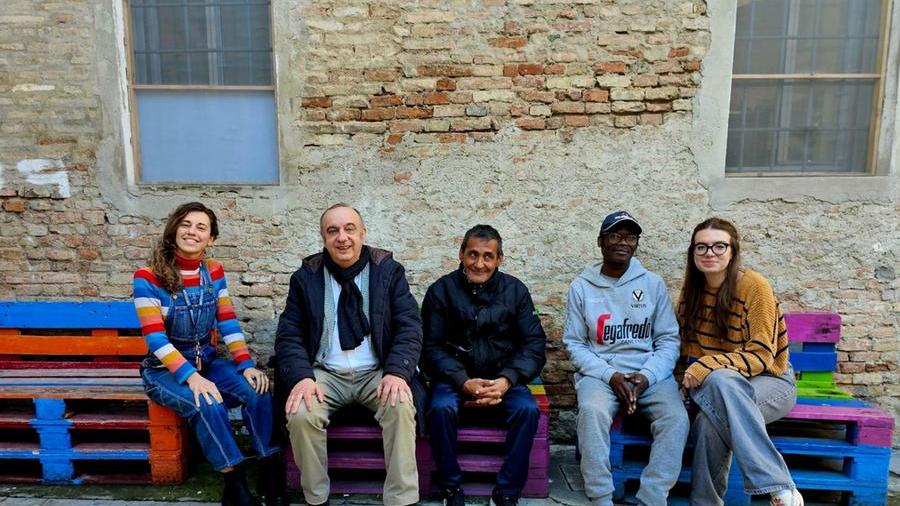 Modena, Porta Aperta anche a Pasqua: la solidarietà non si ferma