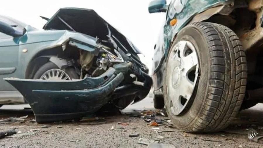 Polizze auto, stangata sui toscani: le città più care, perché i prezzi lievitano e come risparmiare