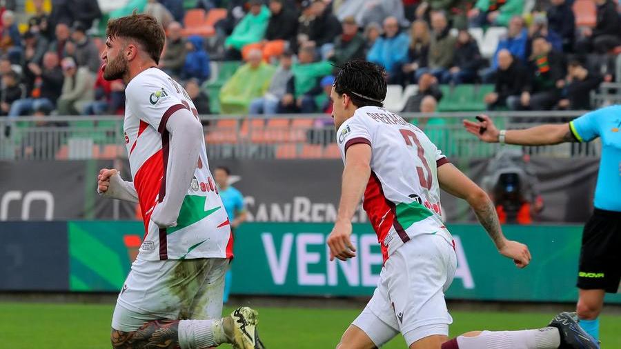 Reggiana, che impresa in Laguna! Vittoria in rimonta sul Venezia