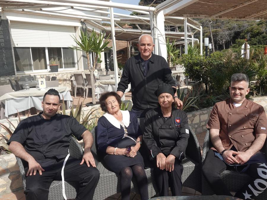 
	I titolari di Mamma Licia (foto di Enzo Russo)

