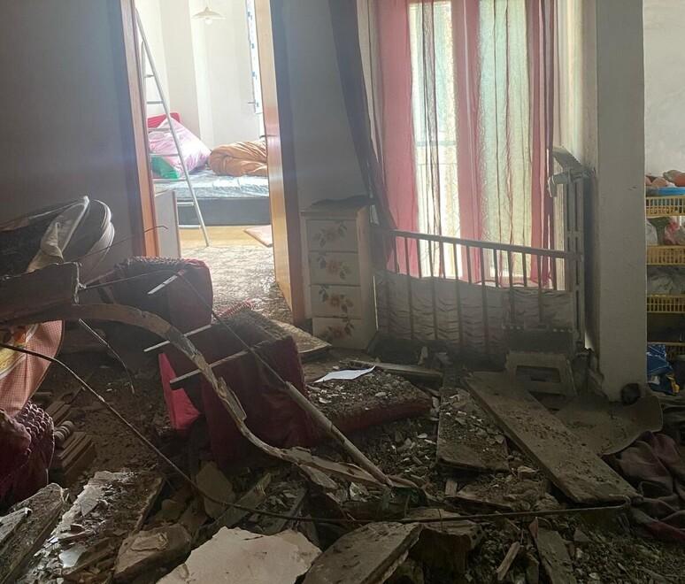 Il crollo alle case popolari a Piombino