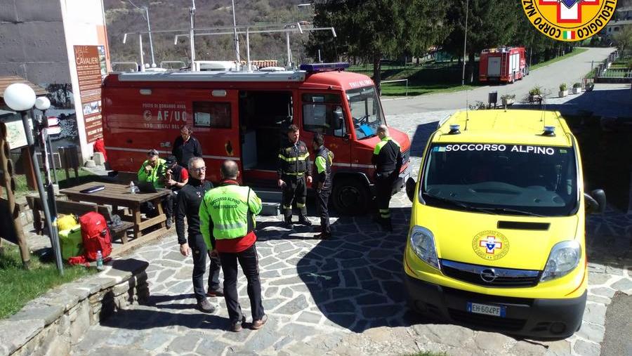 Il campo base allestito a Succiso per le ricerche dell'escursionista di 71 anni