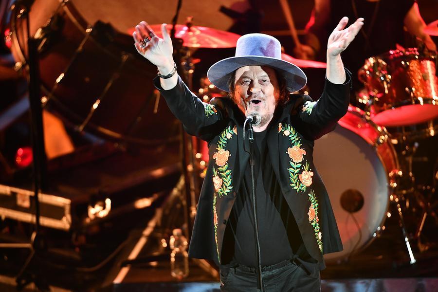
	Zucchero sul palco

