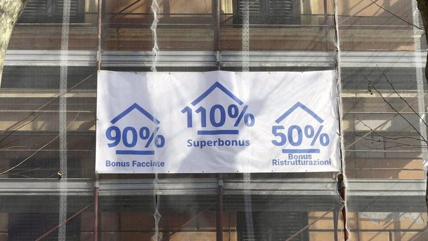 Superbonus, ultimi giorni per la cessioni dei crediti: «Ma il portale Enea è in tilt»
