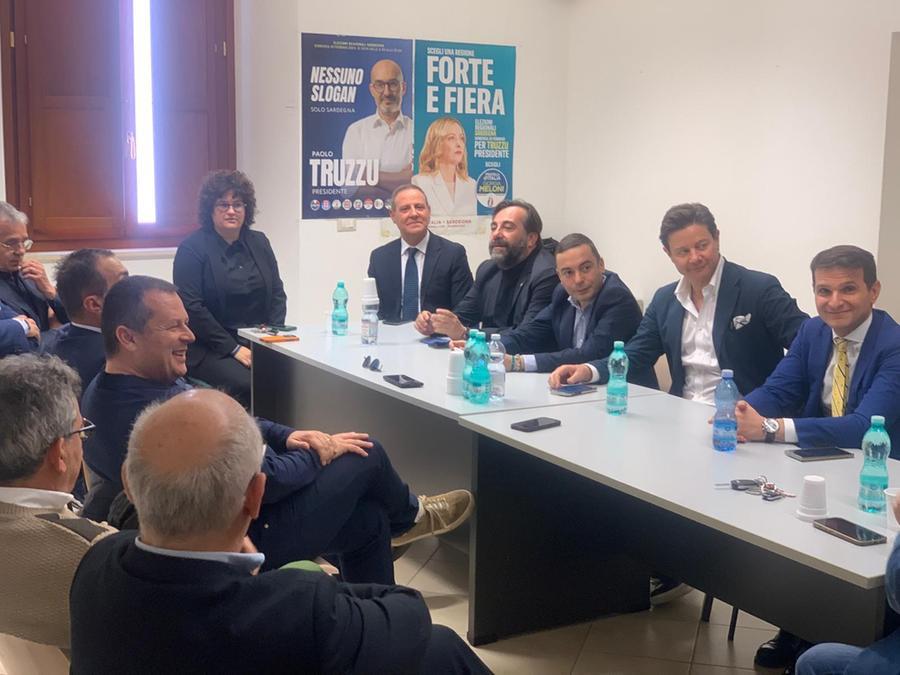 Centrodestra, candidature per le comunali: 5 nomi a Cagliari, il rettore Gavino Mariotti favorito a Sassari