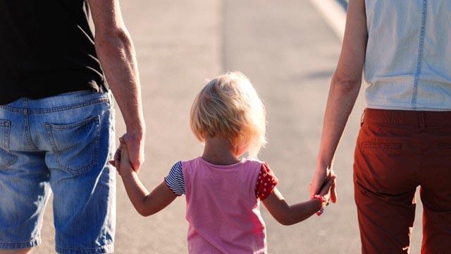 Modena, quanto costa oggi un figlio? In 18 anni fino a 170mila euro