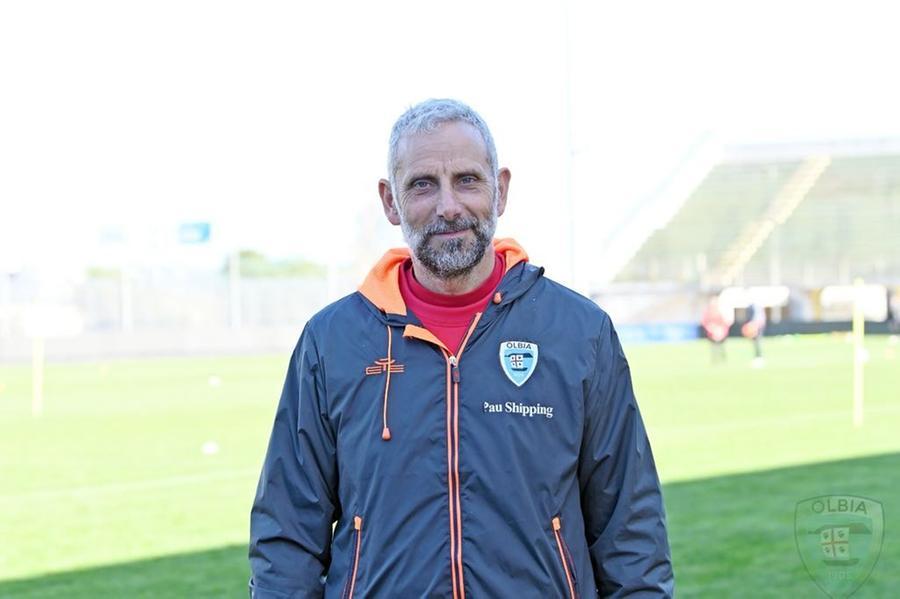 L’Olbia calcio solleva dall’incarico l’allenatore Marco Gaburro