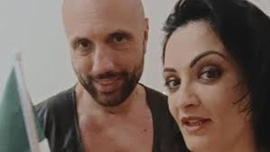 
	Enrico e Mariagiovanna

