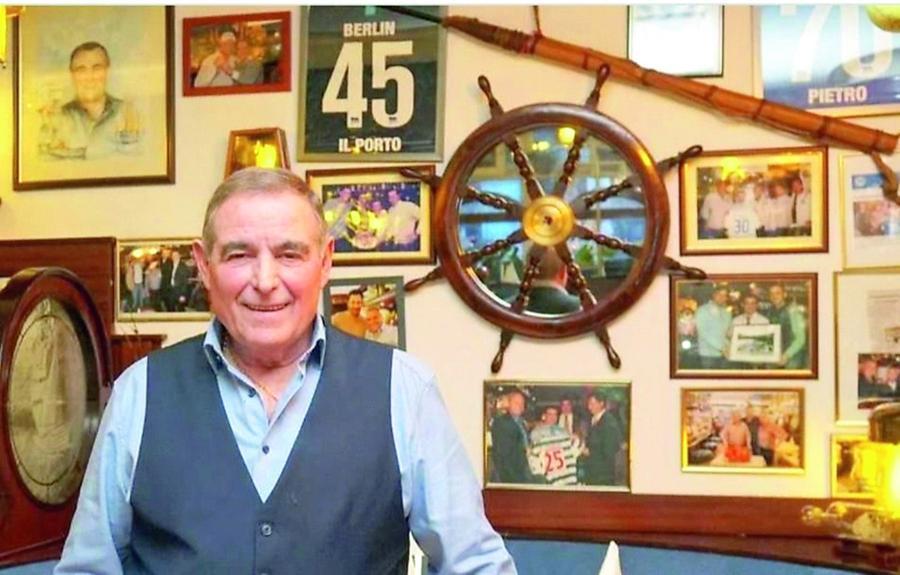 “Il Porto” del nulvese Pietro Piredda capace di unire la Germania divisa