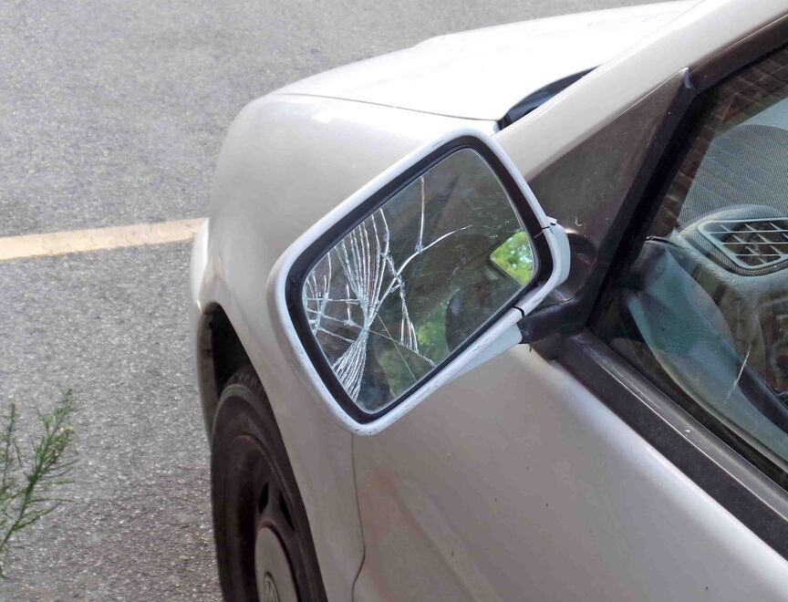 «Devi ripagarmi i danni»: Livorno, tenta il raggiro in Fi-Pi-Li. Il racconto di Federico: «Non ci sono cascato»