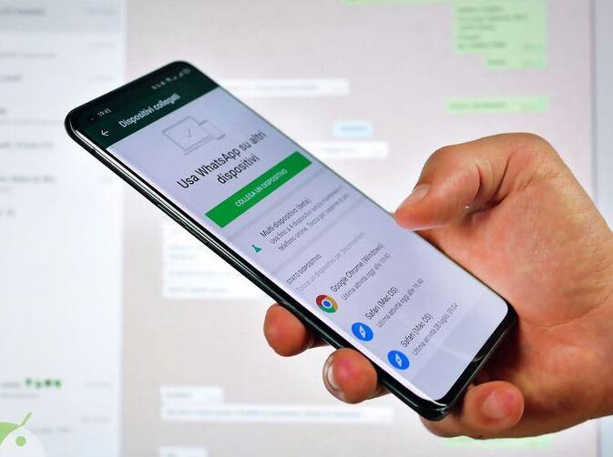 «Io inserita in una chat e bersaglio di offese sessiste: li ho denunciati»