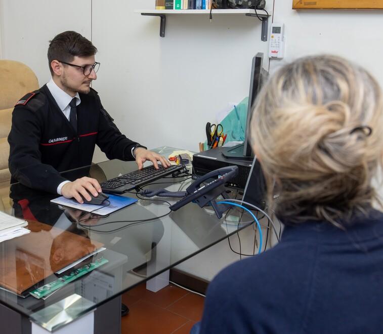 «Mi hanno rubato l’identità, il Comune di Mesola se la cava con poco»