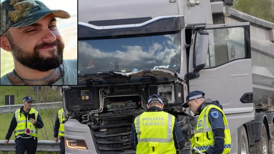 Castelfranco, gli amici del 25enne morto contro un camion: «Mattia era un ragazzo d’oro, quella moto coronava un sogno»