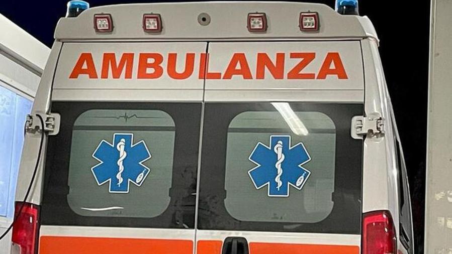 Venturina, uomo investito da un’auto: è grave