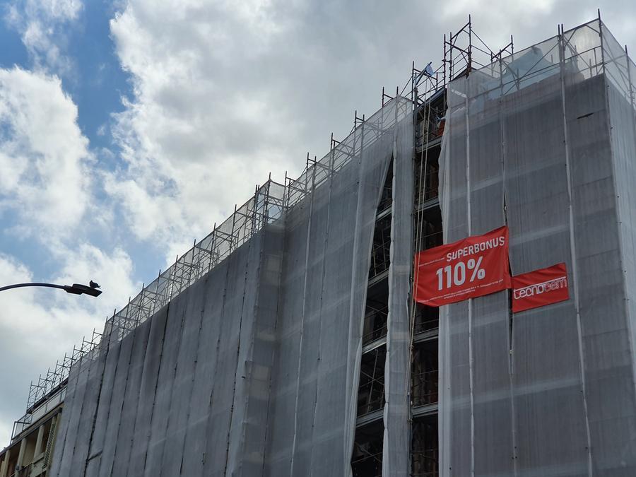 Modena, scatta lo stop al Superbonus: condomini con il fiato sospeso