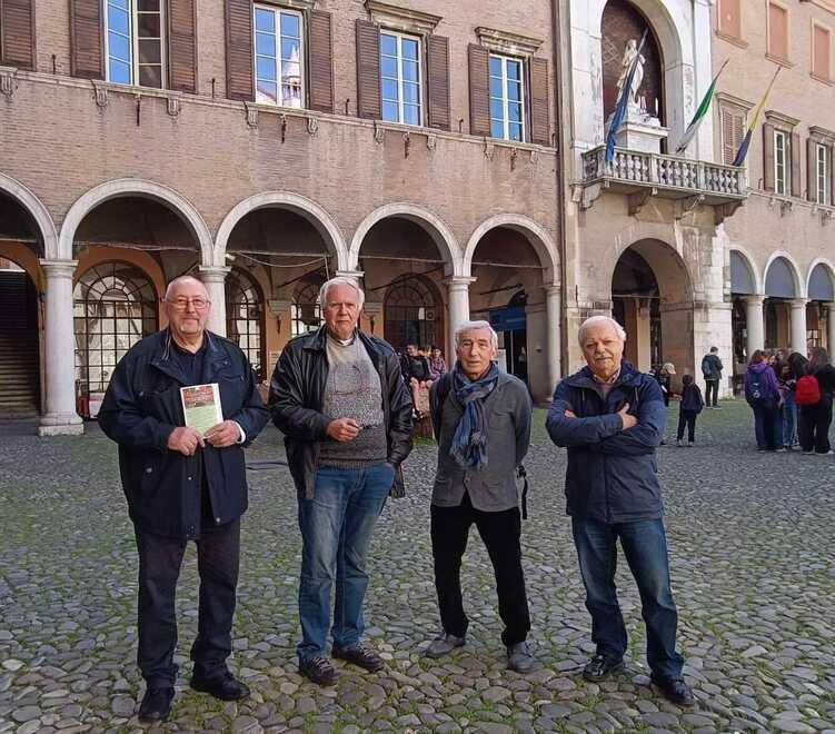 Modena, la rabbia del Villaggio Zeta: «Siamo stanchi, qui furti a non finire»<br>
