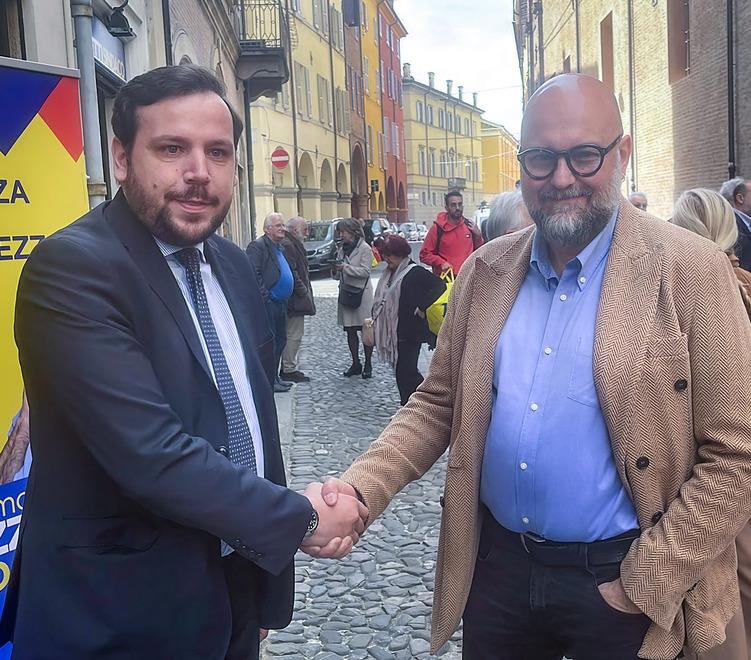 Modena, il candidato di centrosinistra Mezzetti: «Ascolto e concretezza, un patto per la città con la comunità»