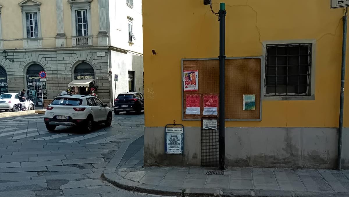 San Frediano in cui sono comparsi i cartelli
