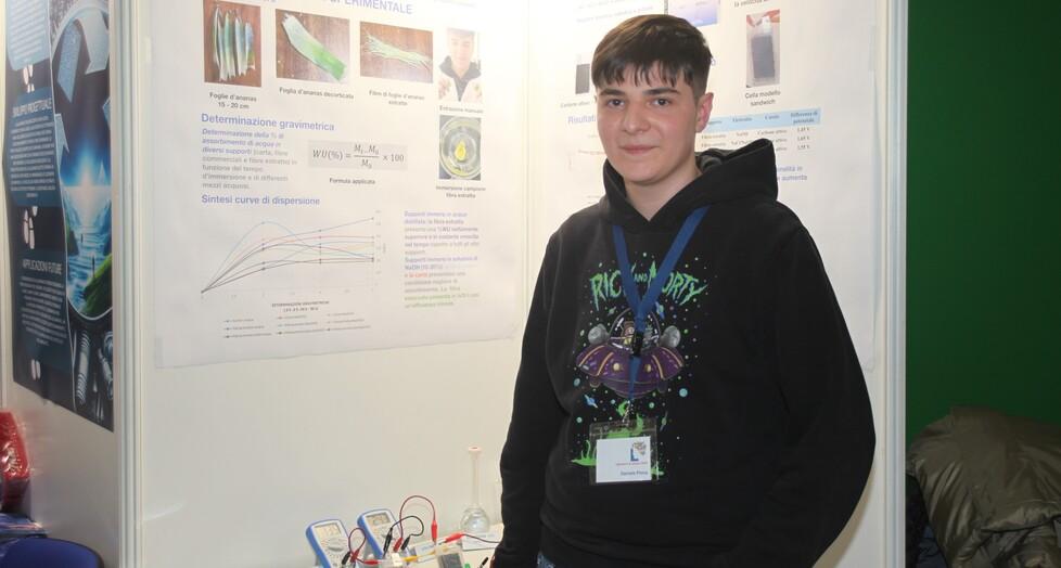 Daniele Pinna, il genio di Nulvi che accende il futuro con l’ananas