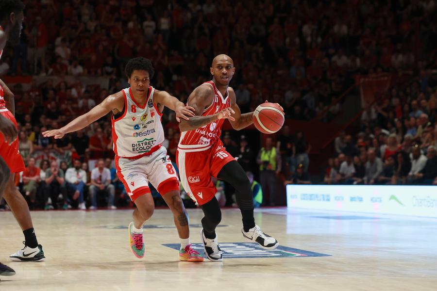 La Unahotels getta al vento la vittoria a Pistoia