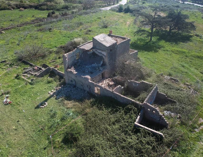 Edifici in rovina da recuperare, l’urbanista: «Norme contrastanti»