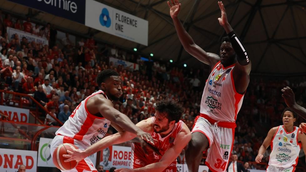 La Unahotels getta via due punti d’oro Al pala Carrara è festa per l’Estra Pistoia