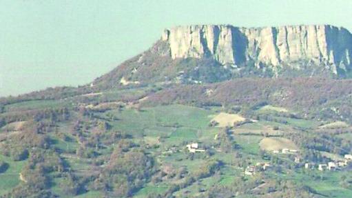 Appennino, due case su tre sono vuote. La “banda larga” per ripopolare