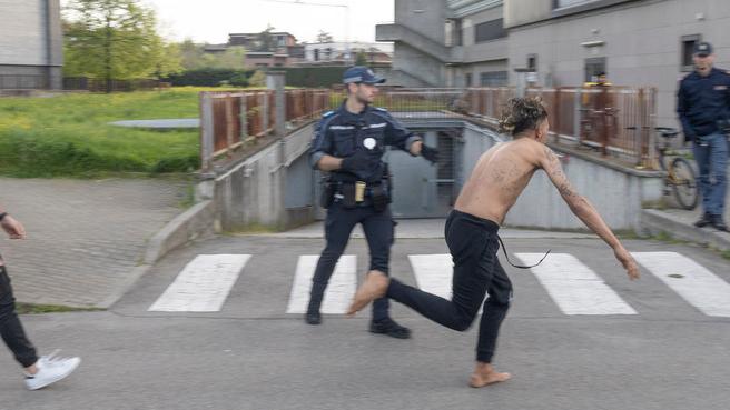 Rissa alle Costellazioni, la rabbia dei residenti: «Violenza e spaccio: non si vive più»<br type="_moz" />